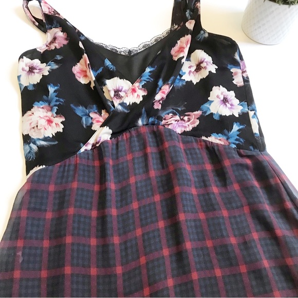 Zara - Maxi dress multi pattern with lace - Picture 2 of 11